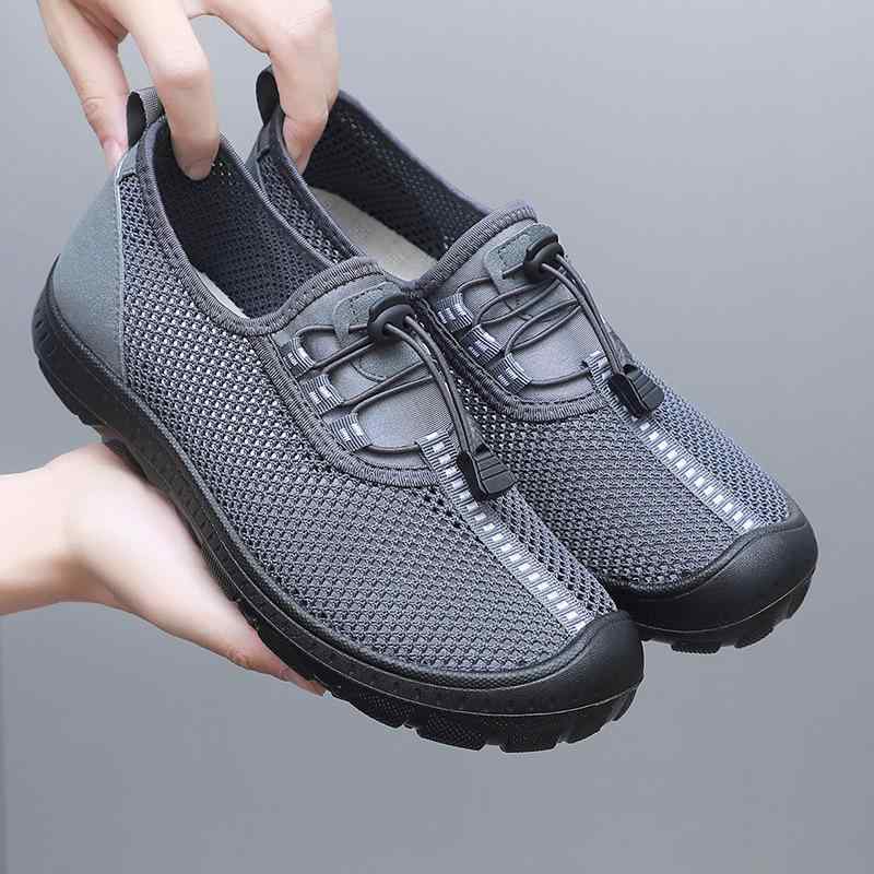 シューズ メンズ 軽量 メッシュ スリッポン 通気性 アウトドア 水陸両用 ハイキング トレッキング 散歩 シニア向け ミドルエイジ向け カジュアル スニーカー