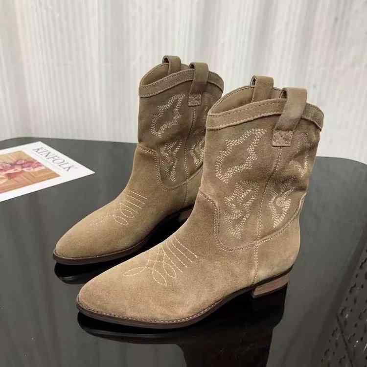 ショートブーツ レディース ショート丈 ウエスタンブーツ ポインテッドトゥ Vカット 太ヒール チャンキ..