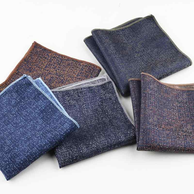 ポケットチーフ メンズ 男性用 結婚式 ウェディング パーティー フォーマル ビジネス 礼装 スーツ ジャケット 無地 ソリッドカラー 上品 エレガント 高級感 おしゃれ ポリエステル シルク調 光沢