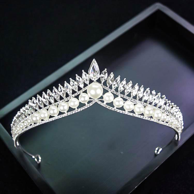 ヘアアクセサリー 花嫁 大人用 韓国風 パール 王冠 ヘッドドレス シンプル 上品 エレガント 華やか 結婚式 挙式 披露宴 二次会 パーティー ブライダル ラインストーン シルバー アンティークゴールド