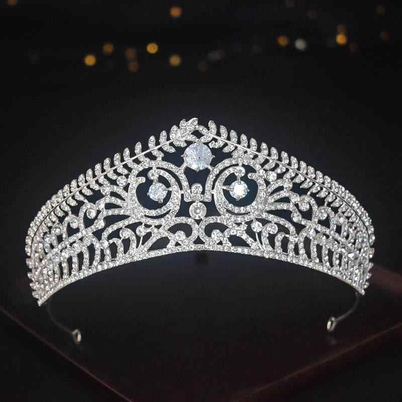 頭飾り ブライダル 花嫁 ウェディング ジルコン クラウン ティアラ ロイヤル プリンセス 結婚式 披露宴 撮影用 ドレス 礼装 宮廷風 レトロ ヴィンテージ