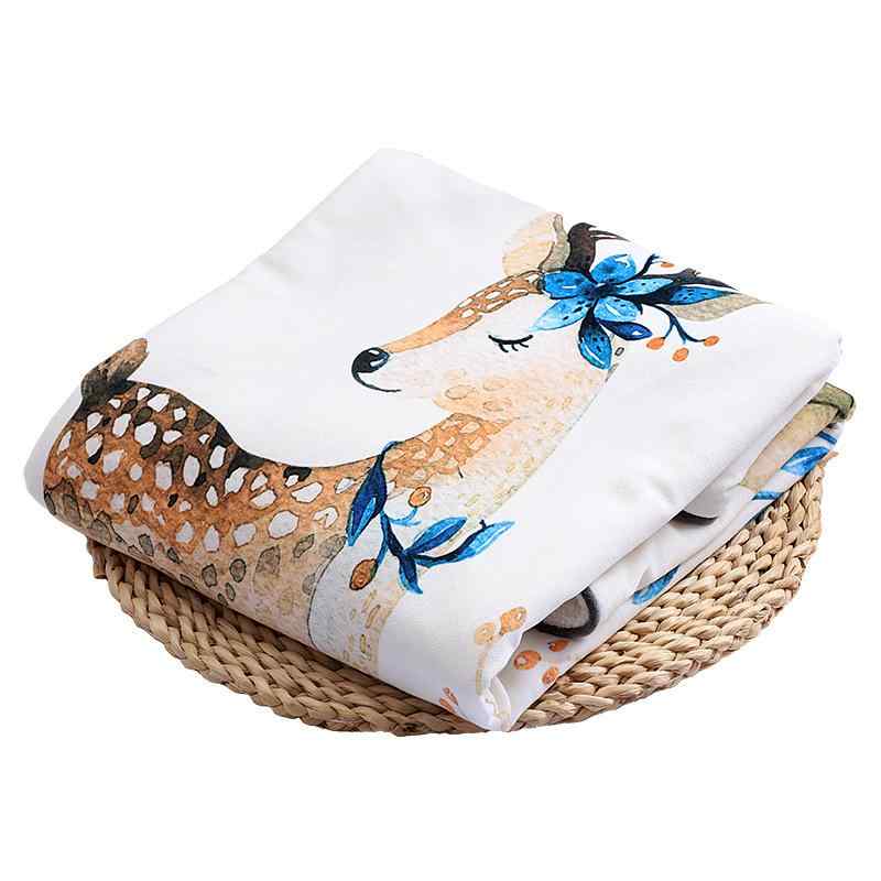 ・カテゴリ: ブランケット・素材: ポリエステル・柄: 動物、キャラクター、幾何学模様・カラー展開: ハリネズミ、キツネ、ウサギ、クマ、シカ・サイズ展開: 約110cm×75cm、約150cm×115cm・対象年齢: 乳幼児（1～3歳、身長80～100cm）