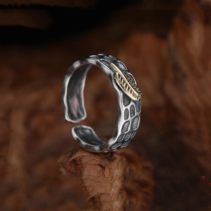 リング メンズ 男性用 フェザー 羽根 槌目模様 槌目加工 オープンリング シルバー925 純銀 レトロ ヴィ..