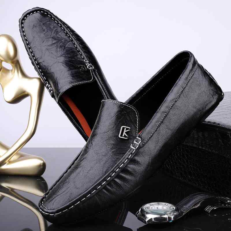 ドライビングシューズ メンズ 男性用 スリッポン ローカット 羊革 牛革 ゴム底 耐摩耗 防滑 消臭 カジュアル 快適な履き心地 ラウンドトゥ 黒 ライトブラウン ワインレッド モカシンシューズ