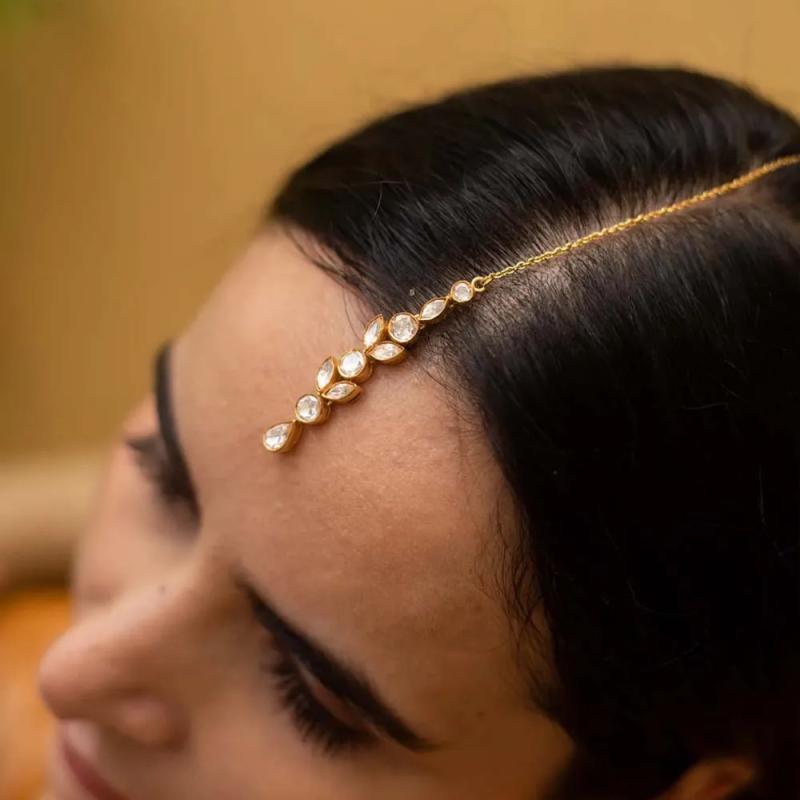 ヘアアクセサリー レディース インド風 花嫁 ブライダル ヘッドドレス 髪飾り ドロップ ヘアチェーン ..