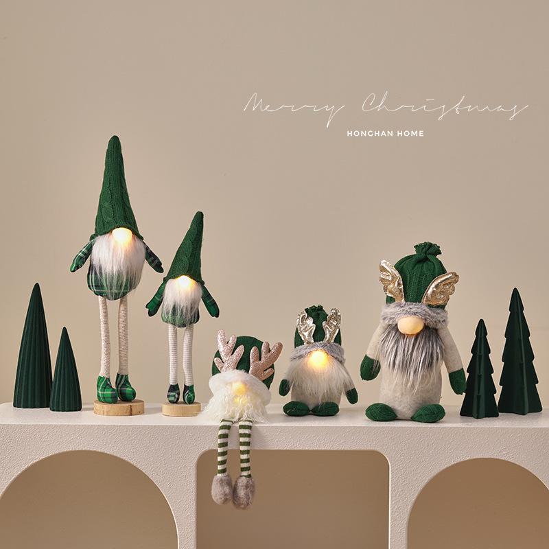 クリスマス ノーム ドール LEDライト付き グリーン 顔なし 卓上飾り 木製 布製 置物 オブジェ デスクインテリア マスコット ギフト プレゼント かわいい おしゃれ 室内装飾