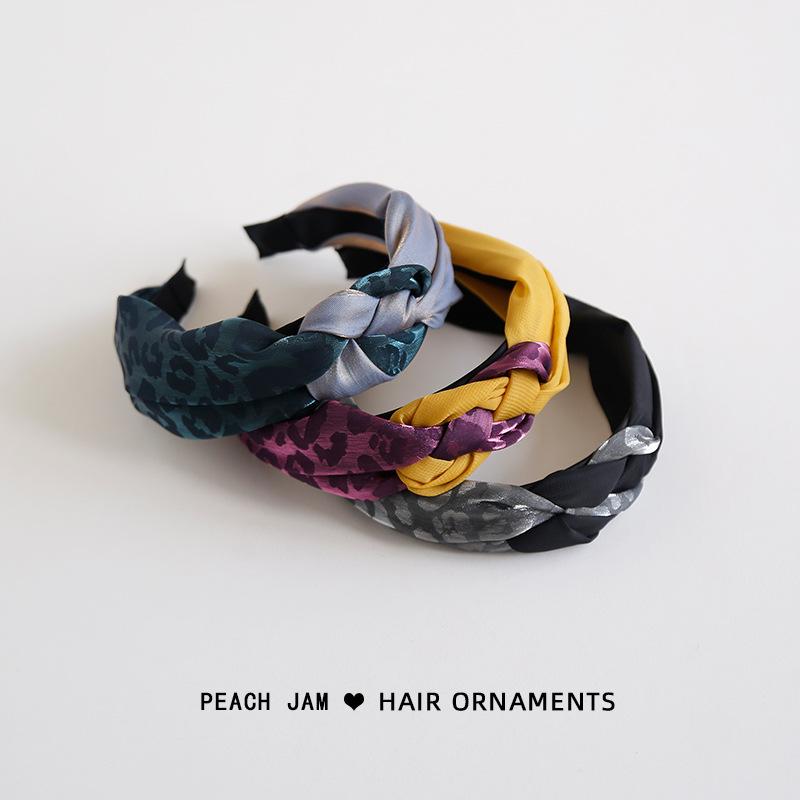 ヘアバンド 韓国スタイル 幅広 麻花編み ツイスト編み 布製 カチューシャ 前髪固定 髪留め お出かけ 万..