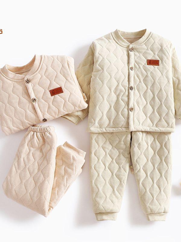 ベビー 男女兼用 ルームウェア パジャマ 上下セット 冬用 防寒 ひし形 キルティング 中綿入り 保温 暖..