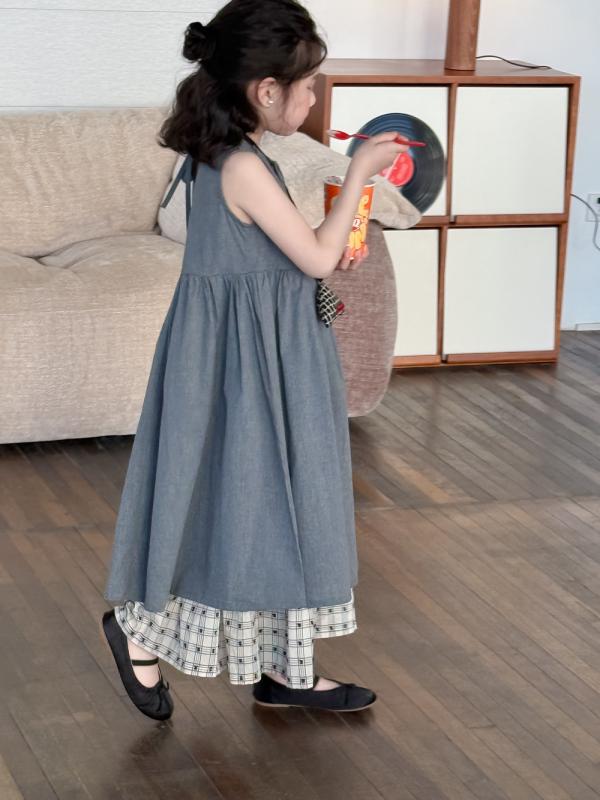 ワンピース 女の子 女児 キッズ 韓国ファッション 無地 ノースリーブ Aライン ジャンパースカート サロ..