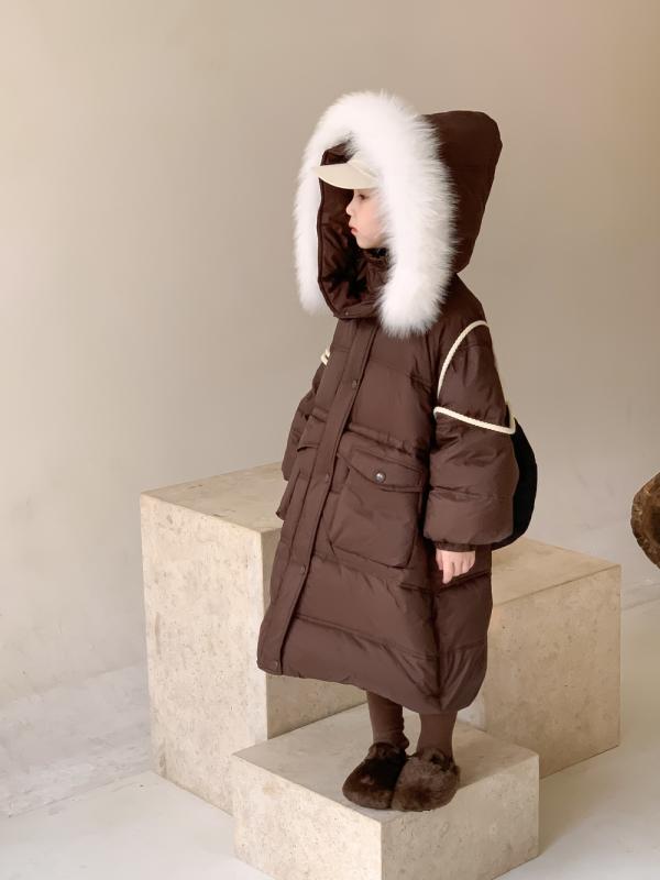ダウンジャケット 女の子 子供用 冬物 韓国風 無地 大きめ ファー襟 フード付き 取り外し可能 ミドルロング丈 膝下丈 ゆったり 厚手 防寒 暖かい ダウン ポリエステル ジップアップ 長袖 ブラウン モカ かわいい アウター
