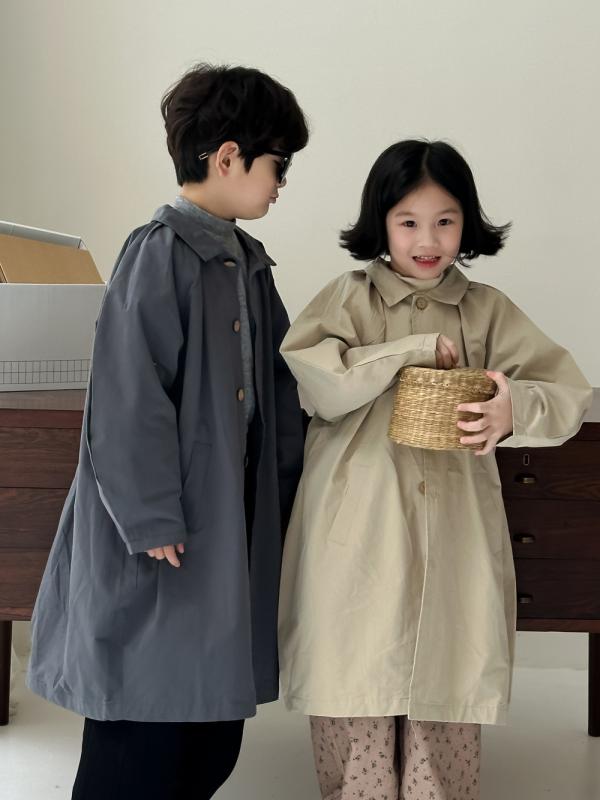 アウター キッズ 男の子 女の子 子供用 韓国風 襟付き 無地 ワッペン付き コート ジャケット 綿 柔らか加工 長袖 ミドル丈 カジュアル 普段使い シングル...