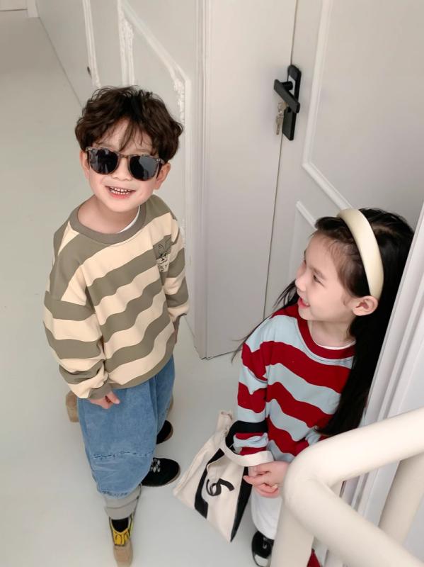 スウェット キッズ 男女兼用 男の子 女の子 韓国風 太めストライプ プリント うさぎ かわいい クルーネ..