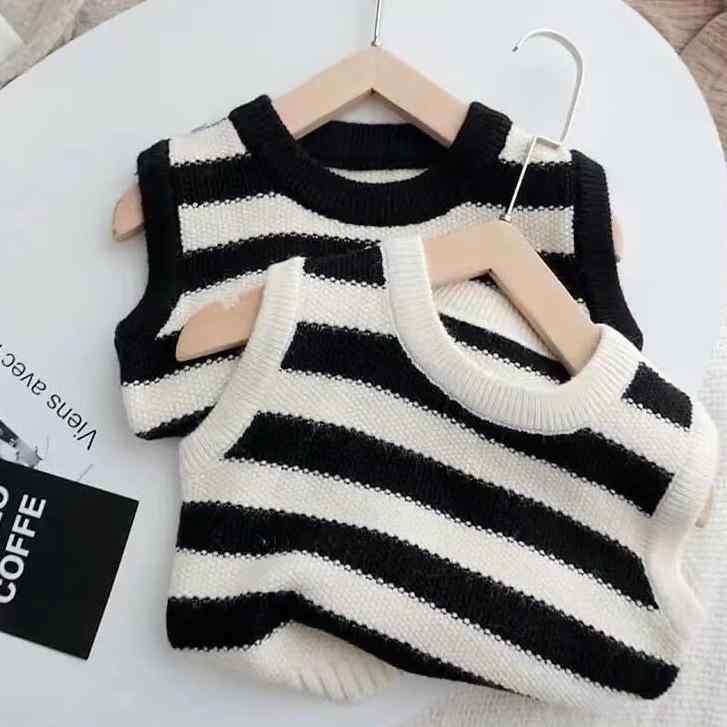 キッズ ニットベスト 男の子 女の子 ストライプ ボーダー柄 Vネック 重ね着 レイヤード おしゃれ かわ..