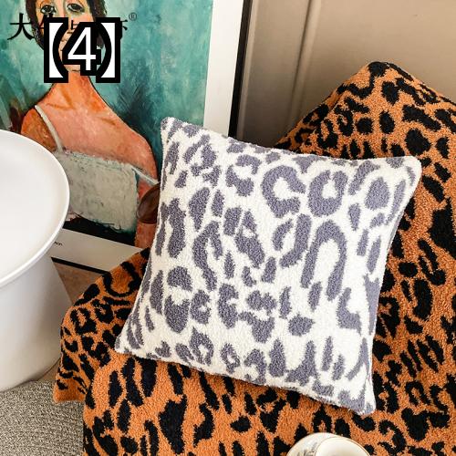 クッションカバー ヒョウ柄 アニマル柄 おしゃれ インテリア ニット リビング 正方形 白 オレンジ 45×45cm レオパード