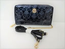 アナスイ ANNA SUI ルーミー 2WAY ウォレットショルダー マルチウォレット ショルダーウォレット ラウンドファスナー 長財布 パーティバッグ ダマスクローズ柄 牛革 ネイビー