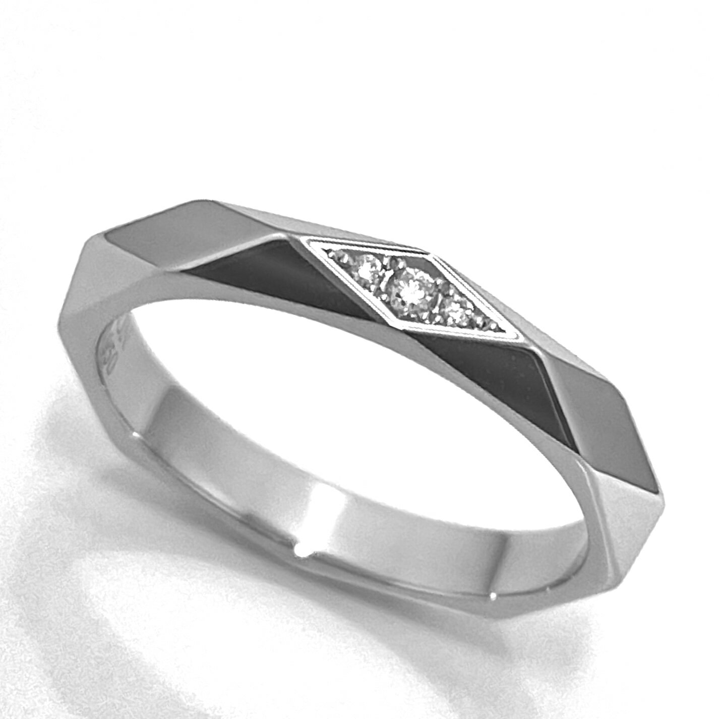 Rakuten - BOUCHERON / ブシュロン　 ファセット 3P ダイヤリング　ミディアム　Pt950　#50 【中古】 プレゼント　ダイヤモンド　記念日