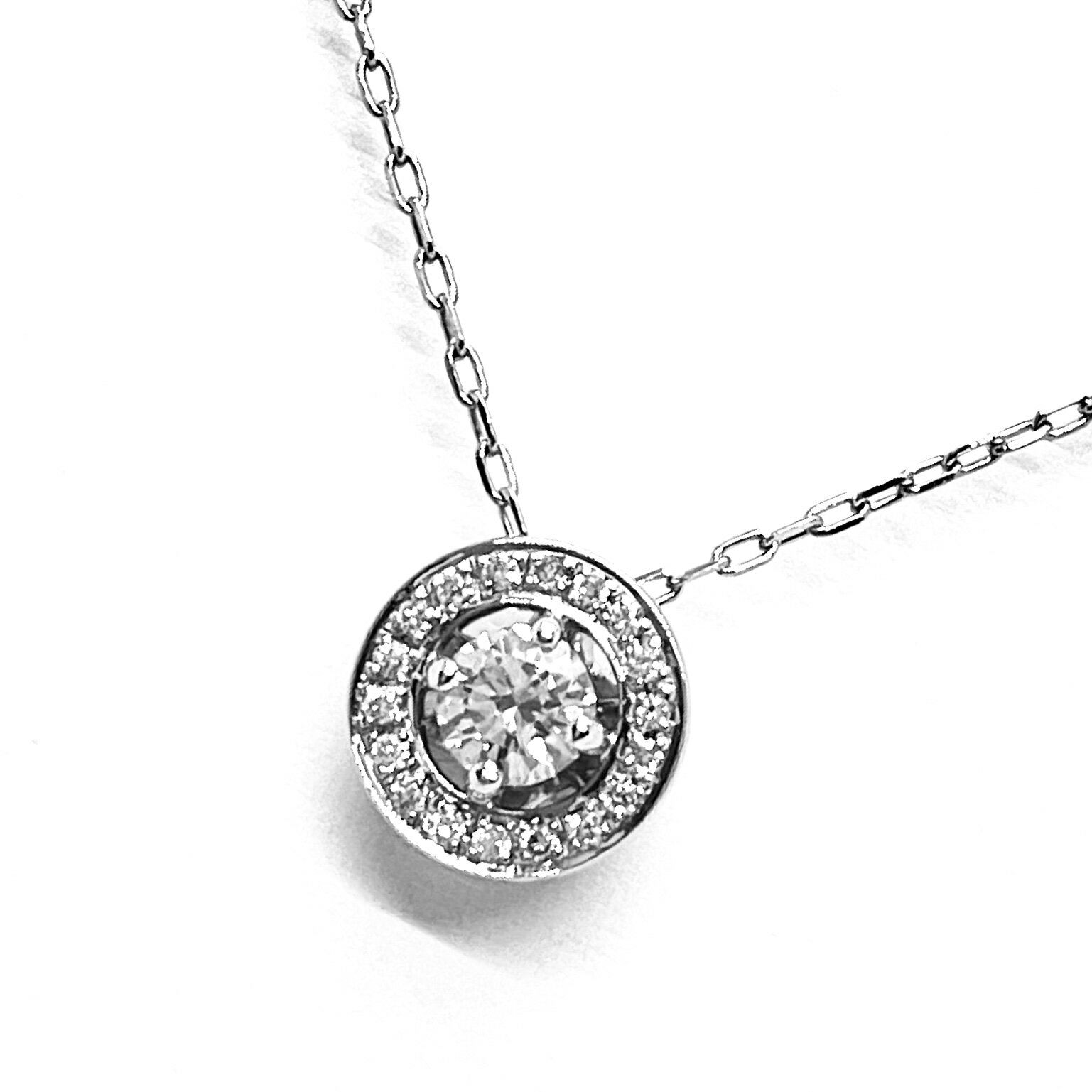 Rakuten - FOREVERMARK / フォーエバーマーク　センター・オブ・マイ・ユニバース ダイヤネックレス　0.232ct/0.07ct　Pt900/Pt850 【中古】 ダイヤモンド　プレゼント　ペンダント