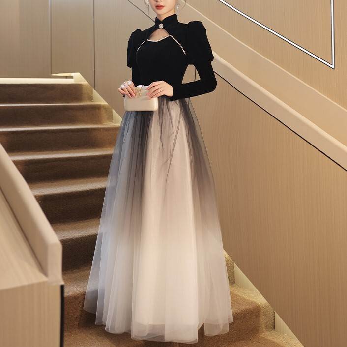デコルテカットアウト 異素材切替 ドレス ワンピース ロング マキシ 半袖 長袖 パワーショルダー 襟付き スタンドカラー ビーズ装飾 フレア Aライン チュールスカート チュール 切り替えデザイン 透け感 きれいめ シンプル 上品 おしゃれ エレガント 主役級 存在感