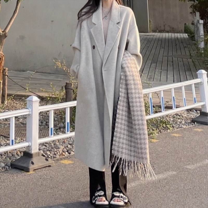 Rakuten - レディース アウター コート 上着 羽織 チェスター コート ロング 長袖 襟付き チェスター ポケット ボタン 送料無料 大人可愛い きれいめ 上品 シンプル おしゃれ カジュアル ラフ エレガント 都会的 ロマンティック 無地 秋 冬 通勤 通学 デート お出かけ 旅行 公園 女子会