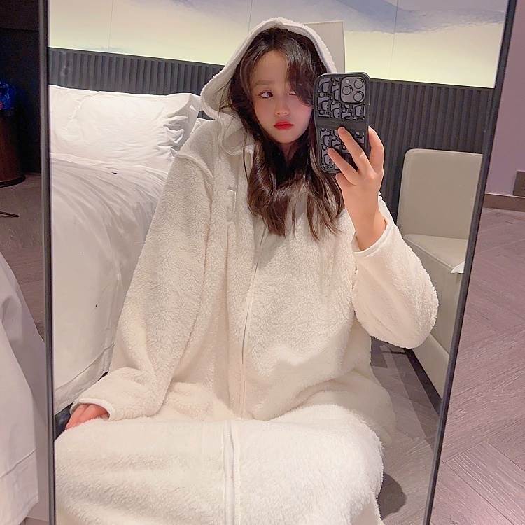 ナイトウェア 部屋着 もこもこ レディース 着ぐるみ 着る毛布 寝巻き ロング 長袖 フード付き ふわふわ..