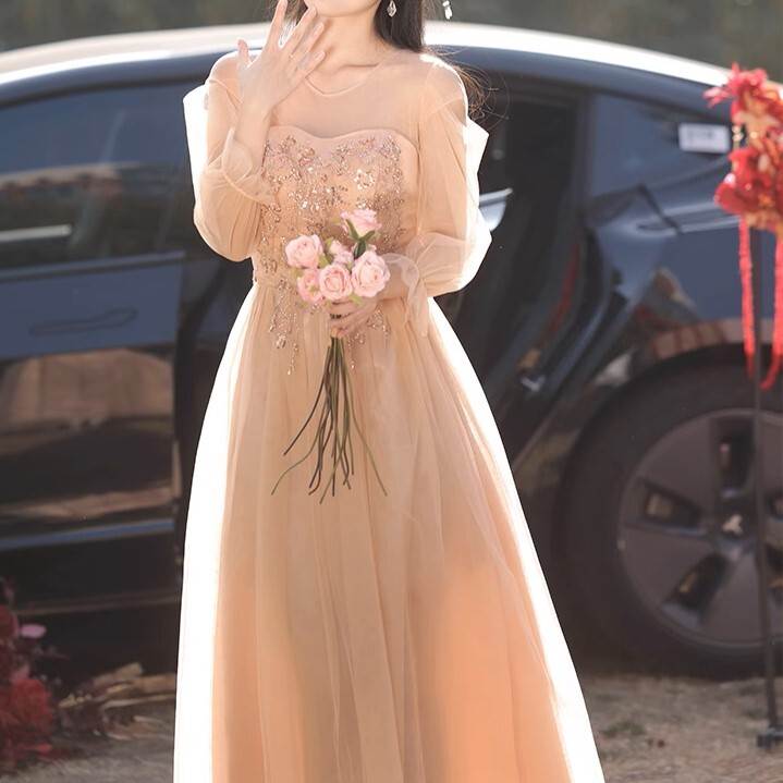 Rakuten - ブライズメイド ワンピース ウェディング パーティー 結婚式 二次会 演奏会 発表会 ステージ フォーマル 衣装 謝恩会 ラウンジ 膝下 ロング 半袖 長袖 ボリューム フレアスリーブ スクエアネック 襟なし プリンセスライン フレア Aライン シフォン 送料無料