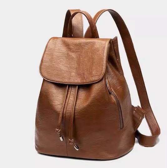 バッグ カバン レディース リュック マザーズバッグ バッグパック 大容量 多収納 多機能 便利 軽量 ポケット ファスナー レザー ベーシック ナチュラル かわいい 大人可愛い シンプル カジュアル お洒落 ラフ ラブリー キュート ガーリー 存在感 無地 通勤 通学 デート