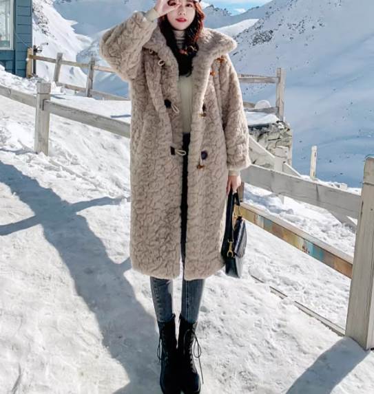 Rakuten - ロングコート ダッフルコート レディース コート アウター 上着 前開き ロング 長袖 フード もこもこ ふわふわ ポケット ボタン かわいい 大人可愛い シンプル おしゃれ ガーリー 存在感 キュート ロマンティック ナチュラル 無地 秋 冬 通学 デート お出かけ 旅行
