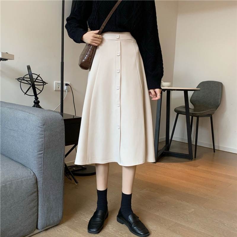 Rakuten - レディース スカート ミディアム 膝丈 Aライン ハイウエスト ボタン 大人可愛い きれいめ おしゃれ かっこいい レトロ ラフ ガーリー クール 都会的 ナチュラル 無地 秋 冬 通勤 デート お出かけ お泊まり イベント 旅行 レストラン 公園 女子会 休日 韓国 コーデ