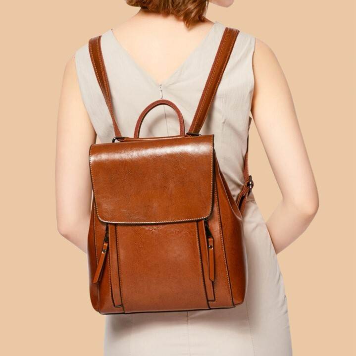 Rakuten - バッグ カバン レディース ショルダー リュック 肩がけ バッグパック 大容量 四角 大人可愛い きれいめ シンプル お洒落 かっこいい ラフ ガーリー クール 無地 通勤 デート お出かけ イベント 旅行 海 プール お買い物 女子会 休日 普段使い 韓国 コーデ スタイル モテ