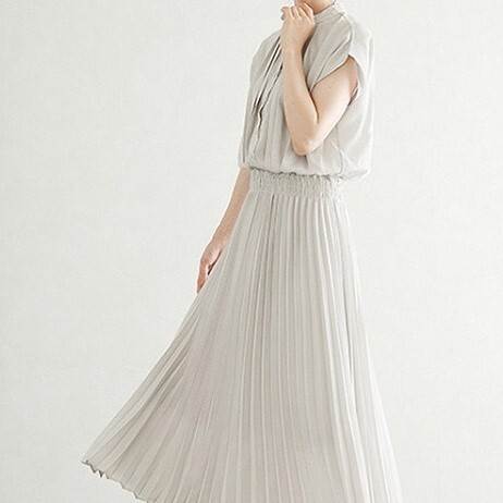 レディース ワンピース ロング ノースリーブ スリム プリーツ シフォン 大人可愛い きれいめ おしゃれ かっこいい ラフ ガーリー クー..