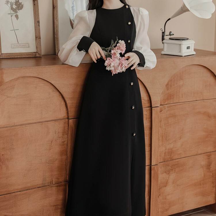 Rakuten - レディース ワンピース ロング 長袖 クルーネック スリム 細身 ストレート Iライン 切り替え スマート スリット サイドスリット 透け感 ボタン 切り替えデザイン ドッキング 大人可愛い きれいめ シンプル 上品 おしゃれ こなれ感 個性的 主役級 存在感 抜け感 都会的