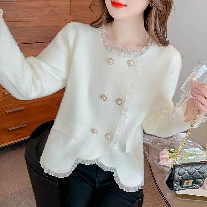 レディース トップス ニット カーディガン 羽織 前開き 長袖 ラウンドネック フェミニン フリル ボタン..