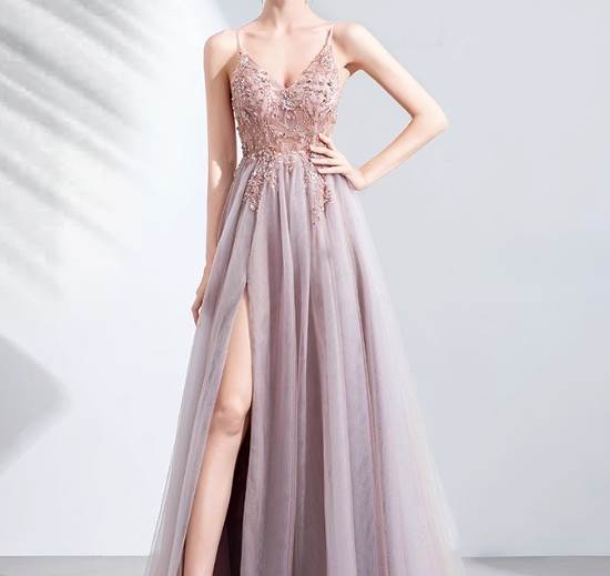 ドレス ウェディング パーティー 結婚式 二次会 披露宴 演奏会 発表会 キャバ 衣装 クラブ マキシ ノースリーブ プリンセスライン レース シフォン フリル スリット シアー 薄手 シフォン オーガンジー スパンコール ラインストーン 可愛い きれいめ 大人可愛い 上品