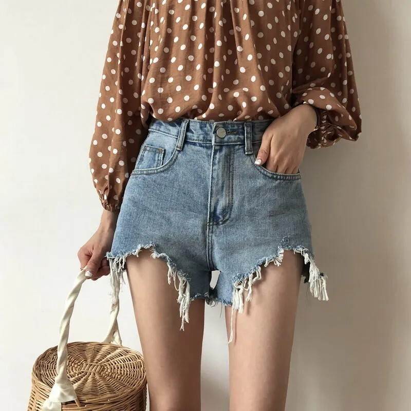 Rakuten - デニム ホットパンツ ダメージ レディース パンツ ボトムス ショートパンツ ハイウエスト ファスナー ポケット かわいい シンプル カジュアル おしゃれ かっこいい レトロ こなれ感 ラフ スポーティー ガーリー ルーズ 個性的 クール 抜け感 都会的 学生風 ベーシック