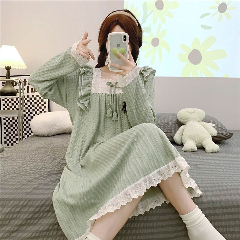 Rakuten - レディース ワンピース ルームウェア パジャマ 部屋着 寝巻き ネグリジェ ミディアム ミモレ 長袖 ドロップショルダー スクエアネック 襟なし Iライン 切り替え フェミニン レース フリル リボン バイカラー かわいい 大人可愛い きれいめ シンプル カジュアル 上品