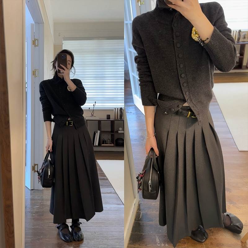 Rakuten - レディース スカート プリーツスカート フレアスカート ロングスカート ミモレ ロング ワイド Aライン フェミニン プリーツ ハイウエスト ヴィンテージ 厚手 かわいい 大人可愛い きれいめ シンプル カジュアル 上品 おしゃれ こなれ感 ガーリー エレガント 主役級