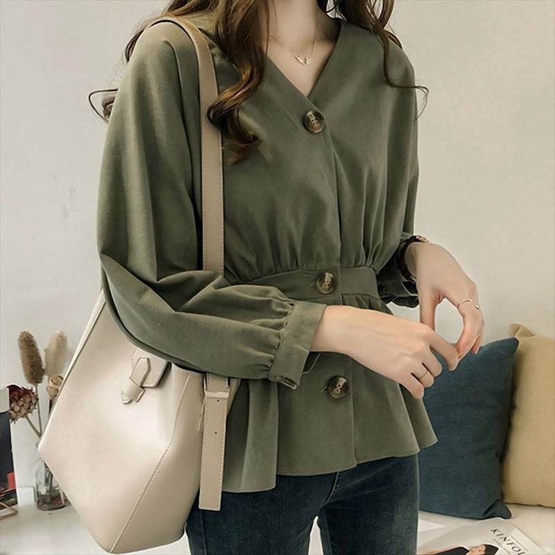 Rakuten - Vネックペプラムシャツ Vネックロングシャツ レディース トップス ペプラムシャツ Vネックシャツ 裾フレアシャツ シャツ ブラウス カットソー 長袖 Vネック スマート スリム 裾ワイド ハイウエスト フリル 前開き かわいい 大人可愛い きれいめ シンプル カジュアル
