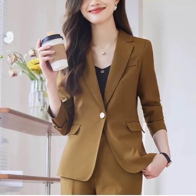 スーツ セットアップ 上下セット ツーピース 2点セット レディース ジャケット パンツ ボトムス 長袖 スリム きれいめ シンプル カジュアル 上品 おしゃれ かっこいい こなれ感 クール フォーマル 無地 春 秋 入学式 入園式 卒業式 卒園式 謝恩会 発表会 授業参観