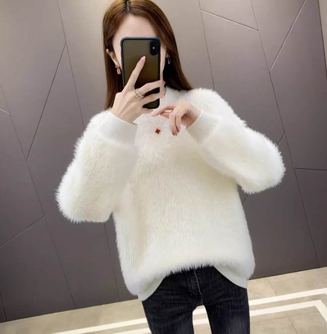 Rakuten - レディース トップス プルオーバー 長袖 ラウンドネック もこもこ ふわふわ かわいい 大人可愛い 上品 おしゃれ ガーリー エレガント 存在感 ラブリー キュート ベーシック ロマンティック シャギー 無地 春 秋 冬 ロングシーズン 学生 デート お出かけ 旅行 公園
