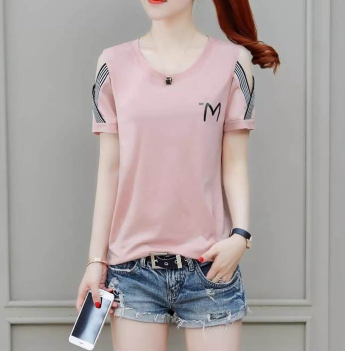 Rakuten - レディース トップス カットソー Tシャツ 半袖 オープンショルダー ラウンドネック かわいい シンプル カジュアル おしゃれ ラフ ガーリー 存在感 キュート ベーシック アクティブ ロゴ 春 夏 秋 ロングシーズン 学生 デート お出かけ アウトドア キャンプ 旅行 公園