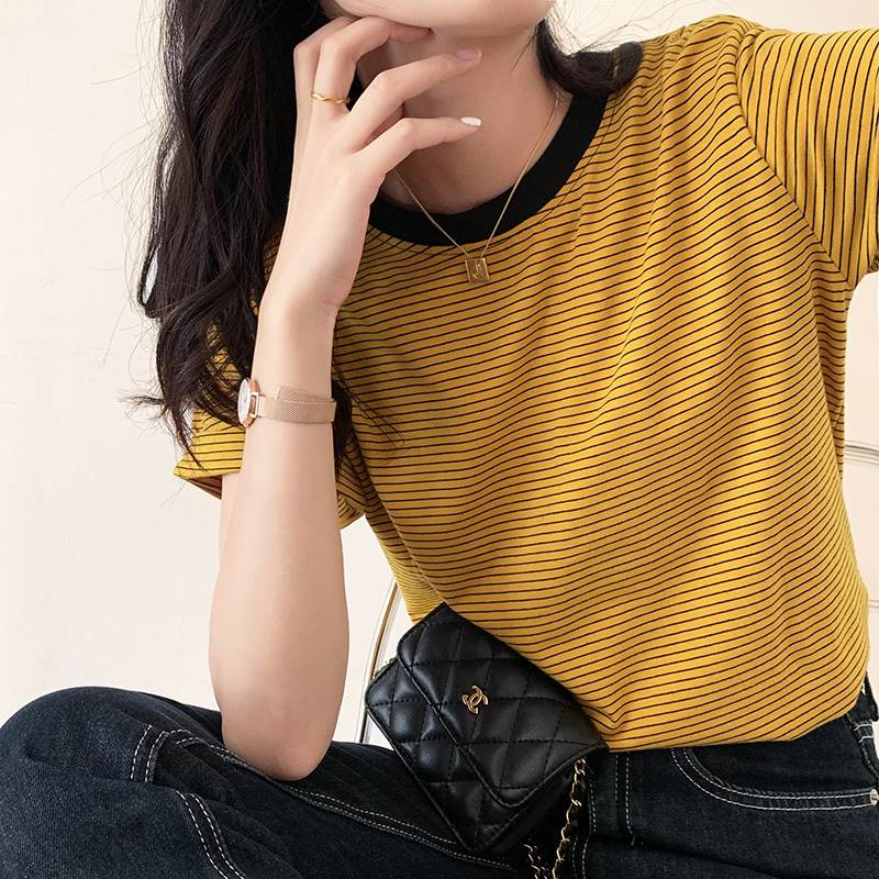 Rakuten - レディース トップス Tシャツ 半袖 ラウンドネック 大人可愛い きれいめ おしゃれ かっこいい ラフ ガーリー ルーズ クール ナチュラル ストライプ 春 夏 通勤 デート お出かけ お泊まり イベント 旅行 レストラン 公園 女子会 休日 ホテル ショッピング コンサート