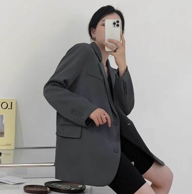 Rakuten - レディース トップス ジャケット アウター 上着 羽織 前開き 長袖 Vネック ストレート フェミニン ポケット 前開き コンサバ ボタン 大人可愛い きれいめ シンプル カジュアル 上品 おしゃれ かっこいい レトロ こなれ感 ラフ ガーリー ルーズ 個性的 クール モード系