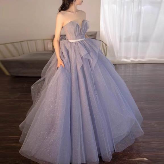 Rakuten - ドレス 衣装 ウエディングドレス 結婚式 披露宴 演奏会ドレス ステージドレス ロング丈 胸元 刺? シースルー ウエストマーク かわいい 大人可愛い きれいめ シンプル 大人 上品 おしゃれ かっこいい レトロ こなれ感 個性的 クール モード系 エレガント モダン 主役級