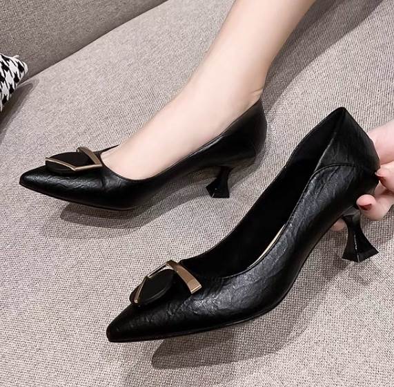Rakuten - レディース パンプス ハイヒール 7cm 5cm 3cm ミドルヒール ローヒール ポインテッドトゥ 柔らかい かわいい 大人可愛い きれいめ シンプル 上品 おしゃれ かっこいい レトロ エレガント 抜け感 クラシック フェミニン スタイリッシュ オフィス ビジネス OL 通勤