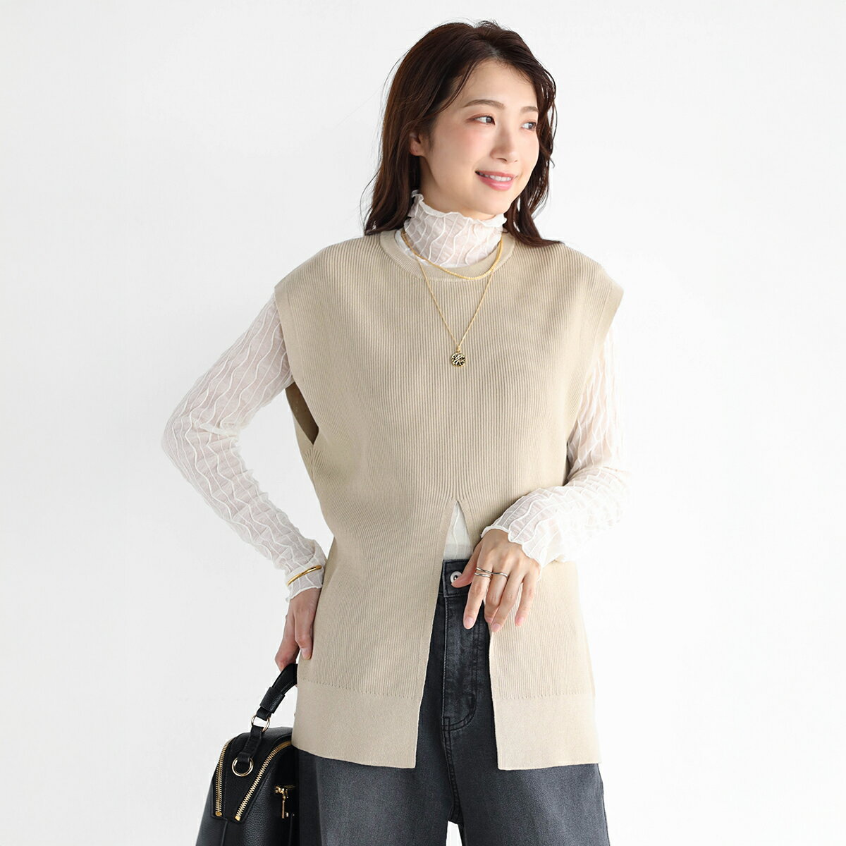 乐天商城 - Vin ヴァン スリットリブニットベスト トップス ニット ベスト フレンチスリーブ スリット レイヤード レディース カジュアル フェミニン 上品 キレイめ デイリー 伸縮性