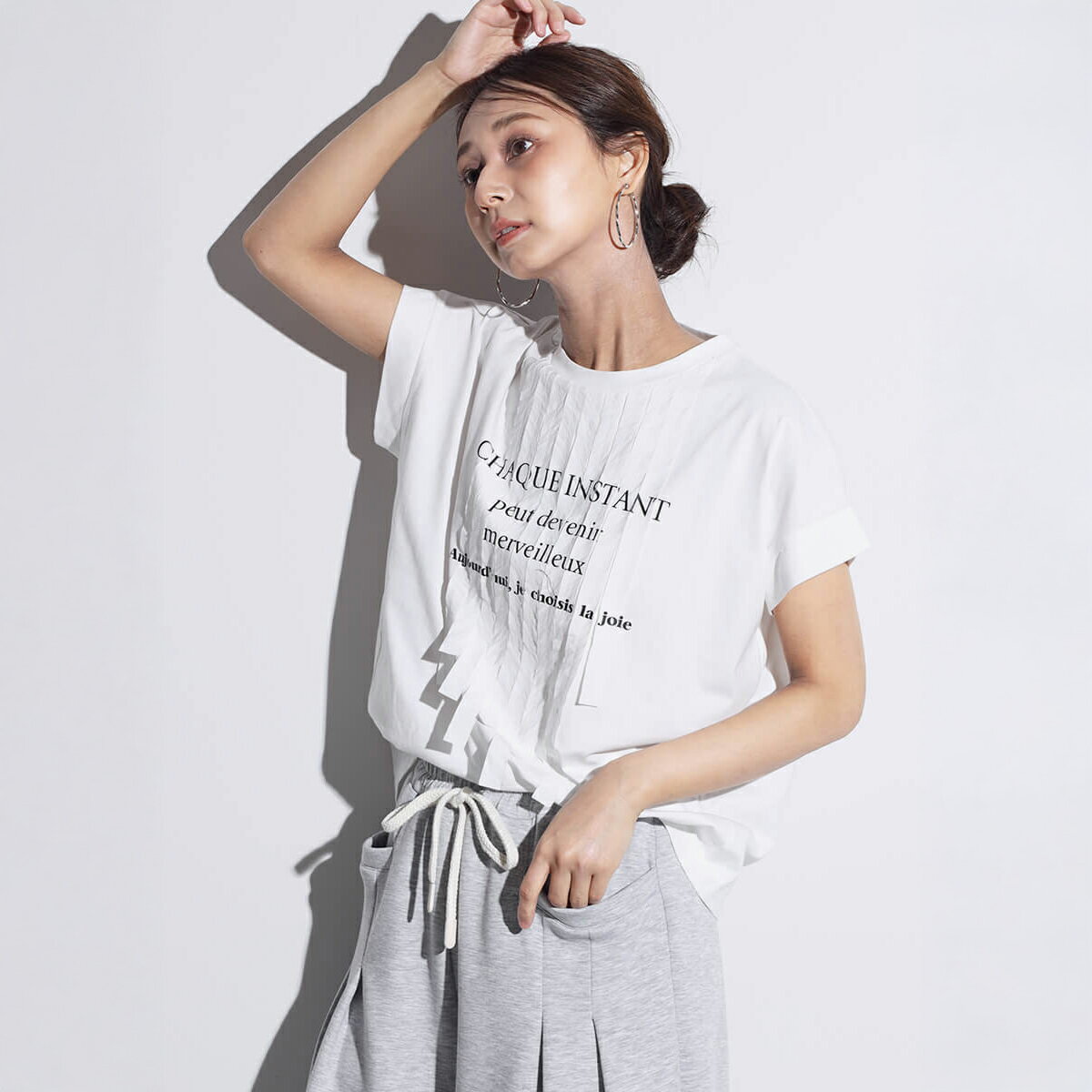 乐天商城 - 【SCOTCLUB スコットクラブ】 テープフリンジロゴTシャツ トップス カットソー プルオーバー Tシャツ ロゴプリント クルーネック フレンチスリーブ レディース 大人 デイリー カジュアル ウォッシャブル 綿100％