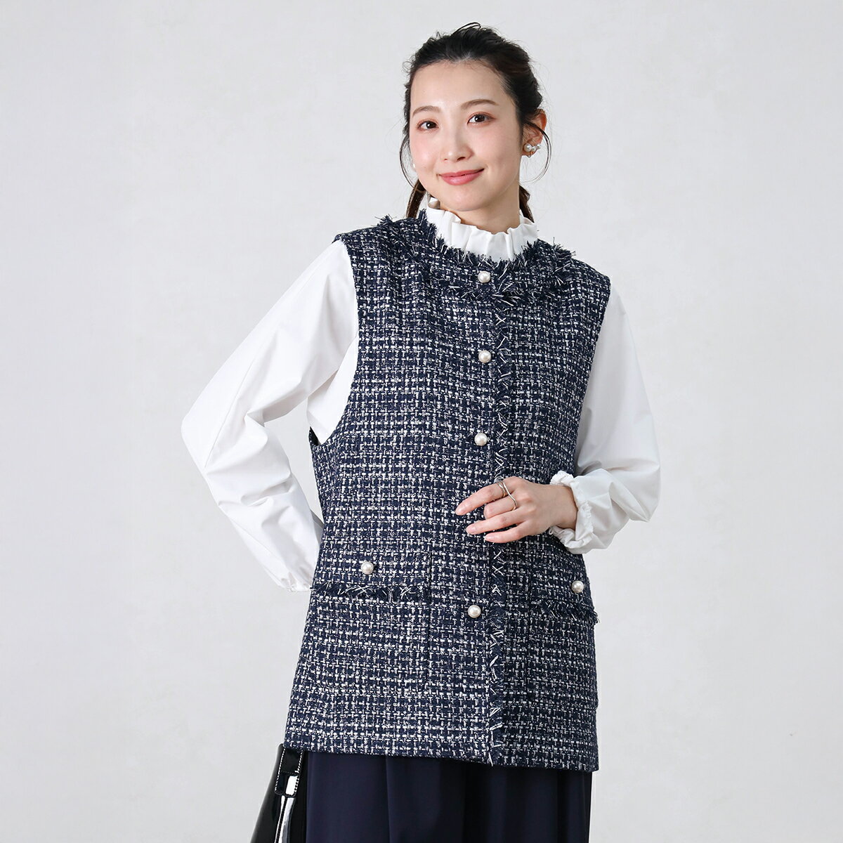 乐天商城 - 【Vin NAVY ヴァンネイビー】 パールボタンツイードジレ ジャケット ジレ パールボタン ツイード素材 セレモニー オフィス フリンジ お仕事 レディース 大人 フェミニン ネイビー デイリー 上品 こなれ感 入学式 卒業式 結婚式 行事