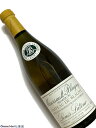 Maison Louis Latour Meursault Blagny 1er Cru Château de Blagny 白ワイン　750ml [AOC］ムルソー ブラニー　1級畑 [評　価］87-88点 Light to medium-bodied, and revealing aromas of stones, gravel, minerals, and pears, the 2001 Meursault Blagny Chateau de Blagny displays appealing fat, a pure, well-delineated character, and a long finish. This fresh and lively wine is a candidate for drinking over the next 4 years. 146, The Wine Advocate(23rd Apr 2003) [コメント］ シャトー・ド・ブラニーは、ムルソー村とピュリニ・モンラッシェ村を見渡す丘の上に位置しています。ミネラル感があり、酸味が強く、ミントや白い花の香りに続いて柑橘系果実の余韻が長く残ります。■Louis Latour メゾン ルイ ラトゥール 最大規模の特級畑を所有するワインメーカー ワインの産地としてボルドー地方とともに賞されるブルゴーニュ。 「ルイ・ラトゥール」は、この地で家族経営を守り続けている世界的に著名なワインメーカーです。その歴史は、1731年に一族がブルゴーニュの中心コート・ド・ボーヌでぶどう畑を所有し、ぶどうの栽培と樽づくりを手がけたことに始まります。 1768年にアロース・コルトン村へ移住した一族は、フランス革命直後の1797年に、醸造家かつネゴシアン（ワイン仲買人）として創業を迎え、まだ残る革命の余波をもろともせず、徐々に自社畑を広げていきました。 &nbsp; 困難からうまれた名作ワインが成長の糧に また成功への大きな契機となったのは、4代目当主による大胆な改革でした。19世紀後半、彼はヨーロッパのぶどう畑がフィロキセラ（畑を食い荒らす害虫）で壊滅状態になった際、従来のピノ・ノワール種に替え、コルトンの丘にそれまで誰も想像さえしなかった、シャルドネ種の苗木を植樹し、後にブルゴーニュの2大白ワインのひとつと謳われた「コルトン・シャルルマーニュ」を誕生させたのです。こうした努力と成功を経て、「ルイ・ラトゥール」は現在、コート・ドール最大規模のグラン・クリュ（特級畑）を所有するブルゴーニュ屈指の造り手にまで成長を遂げています。 &nbsp;