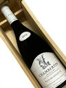 Domaine Bernard Dugat-Py Chambertin Grand Cru Vieilles Vignes 赤ワイン　750ml [AOC］シャンベルタン　特級畑 [評　価］97-99点 Good luck finding bottles of Bernard’s 2012 Chambertin Grand Cru, since he produced just a half-barrel from his 0.05-hectares of 98-year old vines this year – 114-litres to spread around the world. And that’s including the stems of course. The whole cluster fruit makes a positive impression upon the aromatics, with very pure black fruit and wondrous mineralite. Sometimes I have found the single new barrel too dominant apropos this Chambertin but here it is perfectly in synch. The palate has a honeyed voluptuousness on the nose, extraordinarily concentration, cashmere tannins and an unbelievably intense finish that knocks you sideways. Drinking this wine will be like listening to Led Zeppelin’s “Whole Lotta Love” at full volume – and just as enjoyable. 210, The Wine Advocate(30th Dec 2013) [輸入元コメント］ 年産220から270本と、228リットルの小樽1本にも満たないシャンベルタン。マジと同じく100%全房で醸造される。途方もなく深い色調。凝縮感溢れる果実の固まり。しかし、そのたっぷりとした果実味は微粒子のタンニンとピュアな酸と渾然一体となり、けっしてもたつくことなく、美しい筋肉美を見せつける。神々しいまでに完璧なワイン。■Dugat-Py　ベルナール デュガ＝ピィ