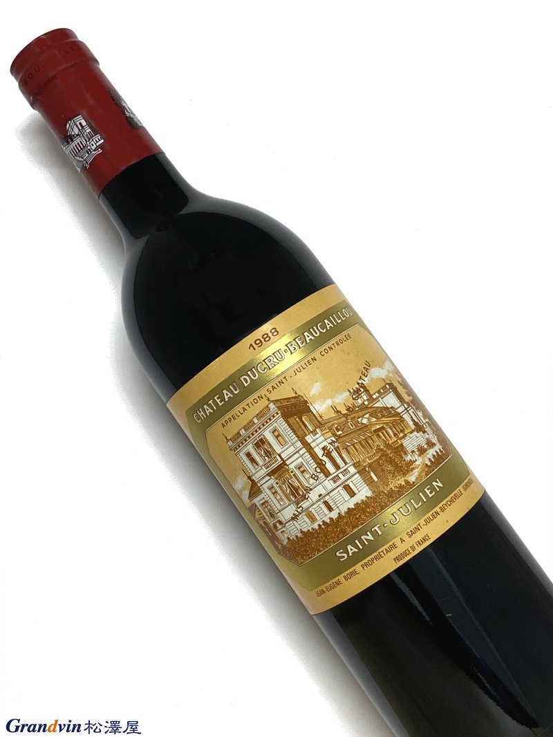 Ch&acirc;teau Ducru Beaucaillou 赤ワイン　750ml [AOC］サンジュリアン　第2級 [評　価］88点 The 1988 Ducru is a medium-bodied wine, without the profound depth and sheer intensity of fruit of the 1989. Possessing high tannins and good ripeness, with an overall sense of compactness and toughness, it recalls the style of the best 1966 Medocs. Anticipated maturity: Now. Last tasted 1/93 Bordeaux Book, 3rd Edition, The Wine Advocate(1st Jan 1998)■Ducru Beaucaillou 　ボルドー サンジュリアンの第2級シャトー！ 『デュクリュボーカイユはボルドーの二級では最も価格の高いものの 　1つである。その高価格は、このワインに対する国際的な需要の高 　さと、一貫した高品質を反映したものである。』 　美術出版社 『BORDEAUX ボルドー 第4版』&nbsp;